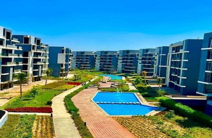Apartment - 3 Bedrooms - 3 Bathrooms for sale in Sun Capital - Fayoum Desert road - 6 October City - Giza