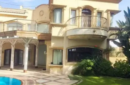 فيلا - 5 غرف نوم - 4 حمامات للبيع في جولف فيوز - طريق مصر اسكندرية الصحراوي - مدينة 6 أكتوبر - الجيزة