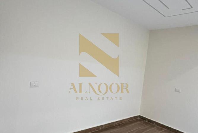 8402461 - صورة العقار 3