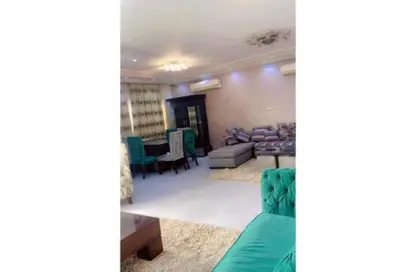 Apartment - 3 Bedrooms - 2 Bathrooms for rent in Ahmed Fakhry St. - 6th Zone - Nasr City - Cairo