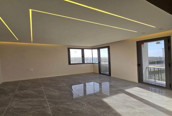 8103182 - Property Main Image