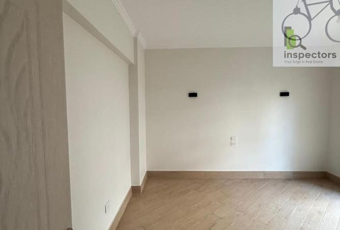 8484108 - Property Image 2