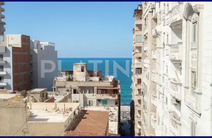 Apartment - 2 Bedrooms - 2 Bathrooms for sale in Ismail Al Fangary St. - Camp Chezar - Hay Wasat - Alexandria