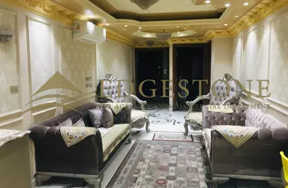 Apartment - 3 Bedrooms - 3 Bathrooms for sale in Al Khalifa El Maamoun St. - Abbasia - Cairo