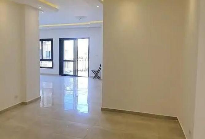 8318836 - Property Image 2