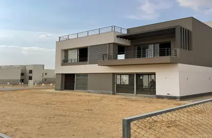 Villa - 3 Bedrooms - 3 Bathrooms for sale in Palm Hills New Cairo - 5th Settlement Compounds - The 5th Settlement - New Cairo City - Cairo