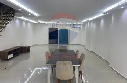 Duplex - 3 Bedrooms - 3 Bathrooms for sale in Smouha Square - Smouha - Hay Sharq - Alexandria