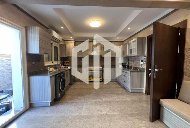 8190376 - Property Image 2