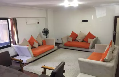 شقة - 3 غرف نوم - 3 حمامات للبيع في ميدان موسي جلال - المهندسين - الجيزة