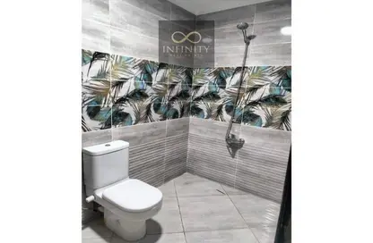 Office Space - Studio - 3 Bathrooms for rent in Zahraa El Maadi - Hay El Maadi - Cairo
