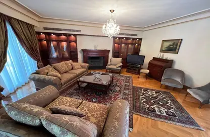 Villa - 5 Bedrooms - 5 Bathrooms for rent in Green Heights - 26th of July Corridor - 6 October City - Giza