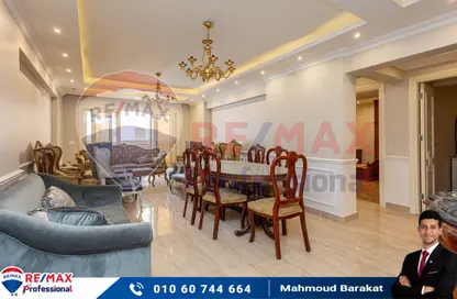شقة - 3 غرف نوم - 2 حمامات للبيع في شارع مدرسة الريادة - سموحة - حي شرق - الاسكندرية