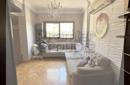 Apartment - 3 Bedrooms - 2 Bathrooms for sale in Street 232 - Degla - Hay El Maadi - Cairo