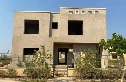 Villa - 4 Bedrooms - 4 Bathrooms for sale in Ivy Residence - El Shorouk Compounds - Shorouk City - Cairo