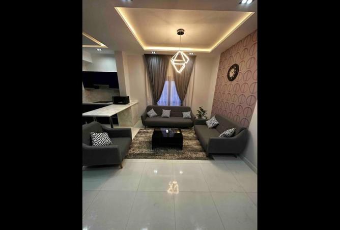 8033596 - Property Image 2