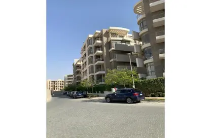Apartment - 3 Bedrooms - 3 Bathrooms for sale in Tag Sultan - Ring Road - Cairo