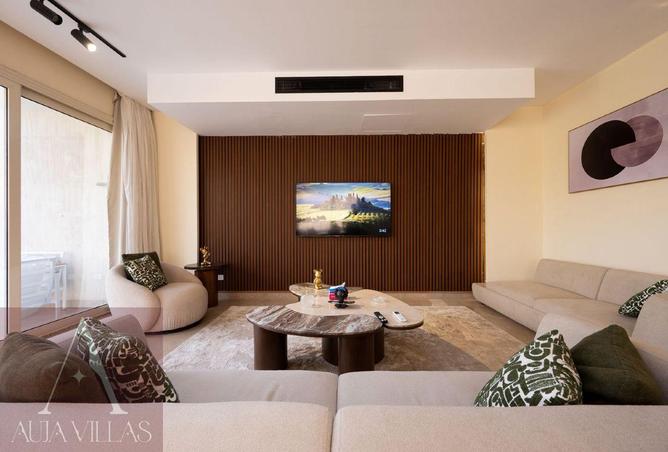 8388803 - Property Image 3