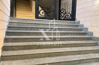 Apartment - 3 Bedrooms - 2 Bathrooms for sale in Royal Gardens - Sheikh Zayed Compounds - Sheikh Zayed City - Giza