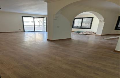 شقة - 3 غرف نوم - 2 حمامات للايجار في المهندسين - الجيزة