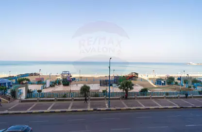 Apartment - 3 Bedrooms - 2 Bathrooms for sale in Al Geish Road - El Mandara - Hay Than El Montazah - Alexandria