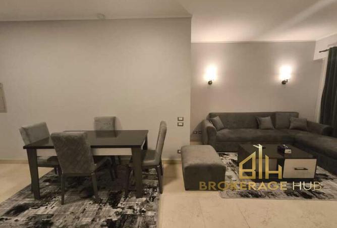 8042664 - Property Image 2