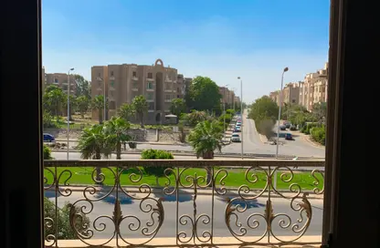 Apartment - 2 Bedrooms - 1 Bathroom for sale in El Banafseg 4 - El Banafseg - New Cairo City - Cairo