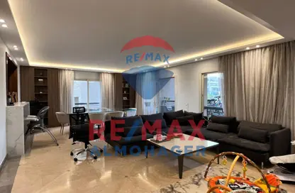 Apartment - 3 Bedrooms - 4 Bathrooms for sale in New Giza - Cairo Alexandria Desert Road - 6 October City - Giza