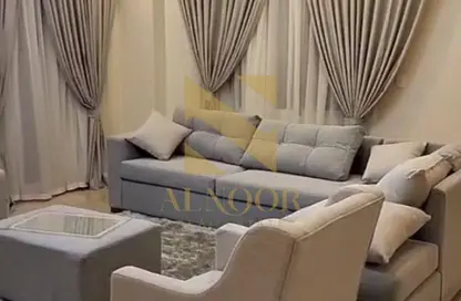 شقة - 3 غرف نوم - 2 حمامات للايجار في الجومان - الحي السابع - الشيخ زايد - الجيزة