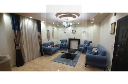 Apartment - 3 Bedrooms - 3 Bathrooms for rent in Mohamed Emad Ragheb St. ( Al Tahrir Road ) - 3rd District - 6 October City - Giza