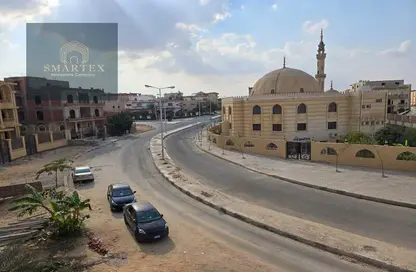 شقة - 3 غرف نوم - 3 حمامات للبيع في المجاورة الاولي - الحي الاول شرق - مدينة الشروق - القاهرة