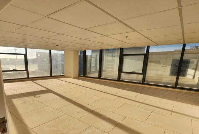 8135960 - Property Main Image
