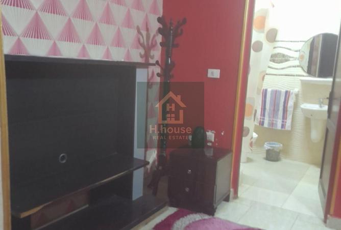 8174028 - Property Image 2