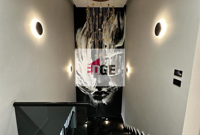 8370208 - Property Image 2