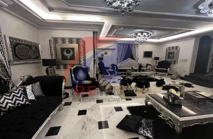 Apartment - 4 Bedrooms - 3 Bathrooms for rent in Ezz Al Din Taha St. - 1st Zone - Nasr City - Cairo