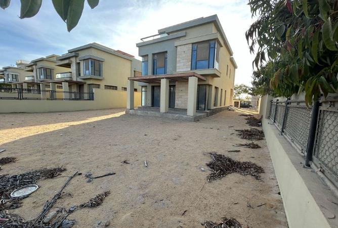 8381661 - Property Image 2