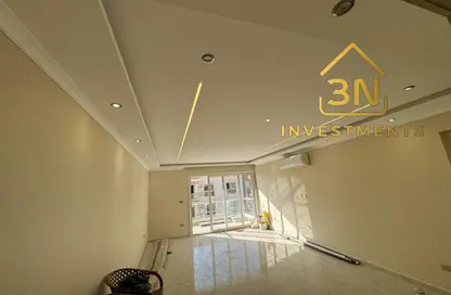 Apartment - 3 Bedrooms - 2 Bathrooms for rent in Lagoon Beach Park - 5th Settlement Compounds - The 5th Settlement - New Cairo City - Cairo