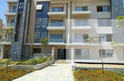 Apartment - 3 Bedrooms - 3 Bathrooms for sale in Galleria Moon Valley - South Investors Area - New Cairo City - Cairo