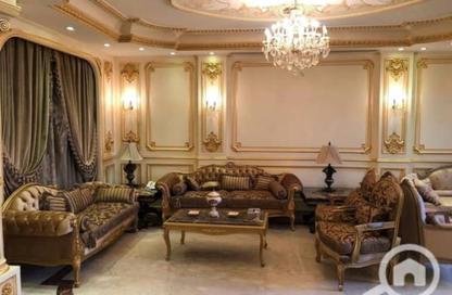 فيلا - 4 غرف نوم - 4 حمامات للبيع في رويال سيتي - كمبوندات الشيخ زايد - الشيخ زايد - الجيزة
