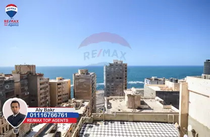 Apartment - 4 Bedrooms - 2 Bathrooms for sale in Kaaed Asrab Al Behar St. - Miami - Hay Awal El Montazah - Alexandria