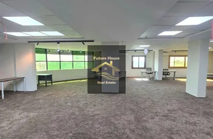 Office Space - Studio - 4 Bathrooms for rent in Zahraa Al Maadi Tunnel - Degla - Hay El Maadi - Cairo