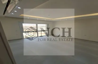 Apartment - 3 Bedrooms - 2 Bathrooms for rent in Hyde Park Central - The 6th Settlement - New Cairo City - Cairo