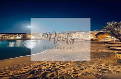 (بنتهاوس  (روف - 4 غرف نوم - 4 حمامات للبيع في المصيف - راس الحكمة - الساحل الشمالي
