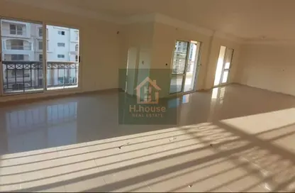 Apartment - 3 Bedrooms - 3 Bathrooms for rent in Madinaty - Cairo
