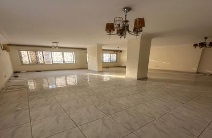 Apartment - 3 Bedrooms - 2 Bathrooms for sale in Al Hegaz St. - Mohandessin - Giza