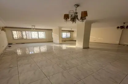 شقة - 3 غرف نوم - 2 حمامات للبيع في شارع الحجاز - المهندسين - الجيزة
