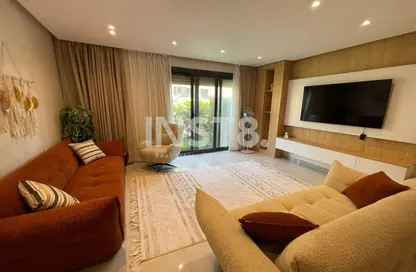 Apartment - 3 Bedrooms - 2 Bathrooms for sale in Eastown - 5th Settlement Compounds - The 5th Settlement - New Cairo City - Cairo