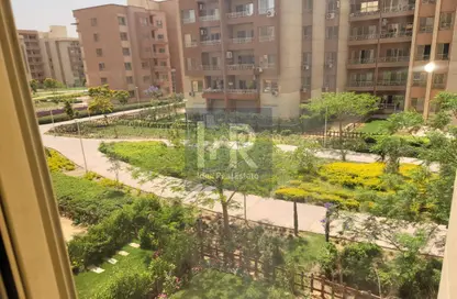 شقة - 3 غرف نوم - 3 حمامات للبيع في مدينة وصال - كمبوندات الشروق - مدينة الشروق - القاهرة