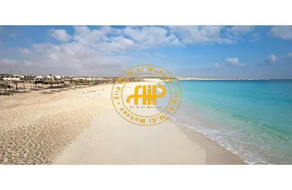 قصر - 8 غرف نوم - 8 حمامات للبيع في مراسي - سيدي عبد الرحمن - الساحل الشمالي