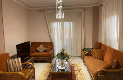 Apartment - 2 Bedrooms - 1 Bathroom for rent in South Lotus - El Lotus - New Cairo City - Cairo