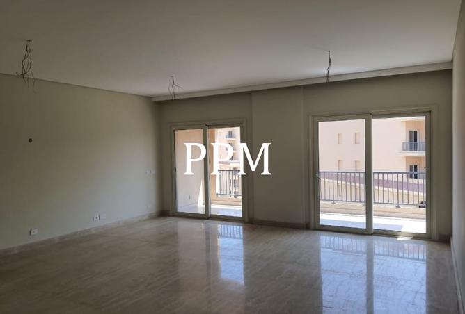 8232966 - Property Image 2